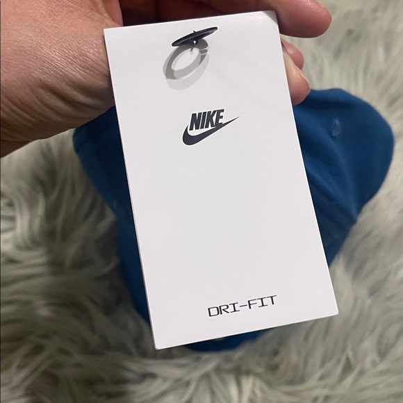 Nike Blue Dri-FIT club cap - Picture 4 of 6